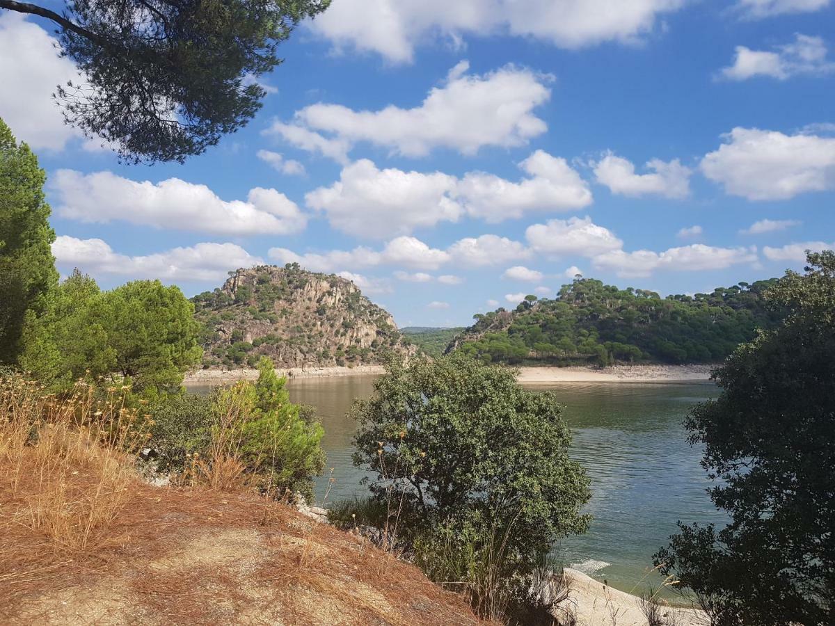 Retiro Chic Frente Al Lago - A 1 Hora De Madrid, Pantano De San Juan San Martin de Valdeiglesias Bagian luar foto