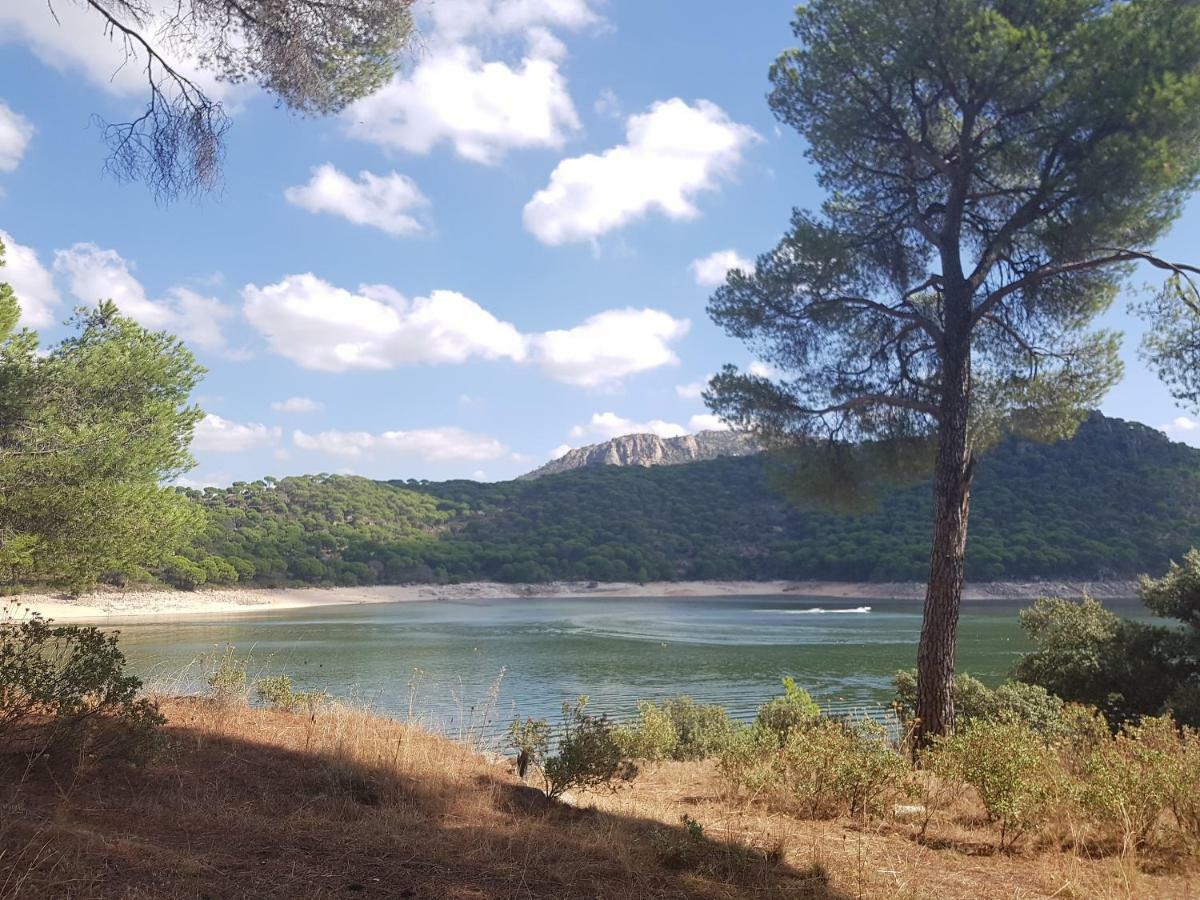 Retiro Chic Frente Al Lago - A 1 Hora De Madrid, Pantano De San Juan San Martin de Valdeiglesias Bagian luar foto
